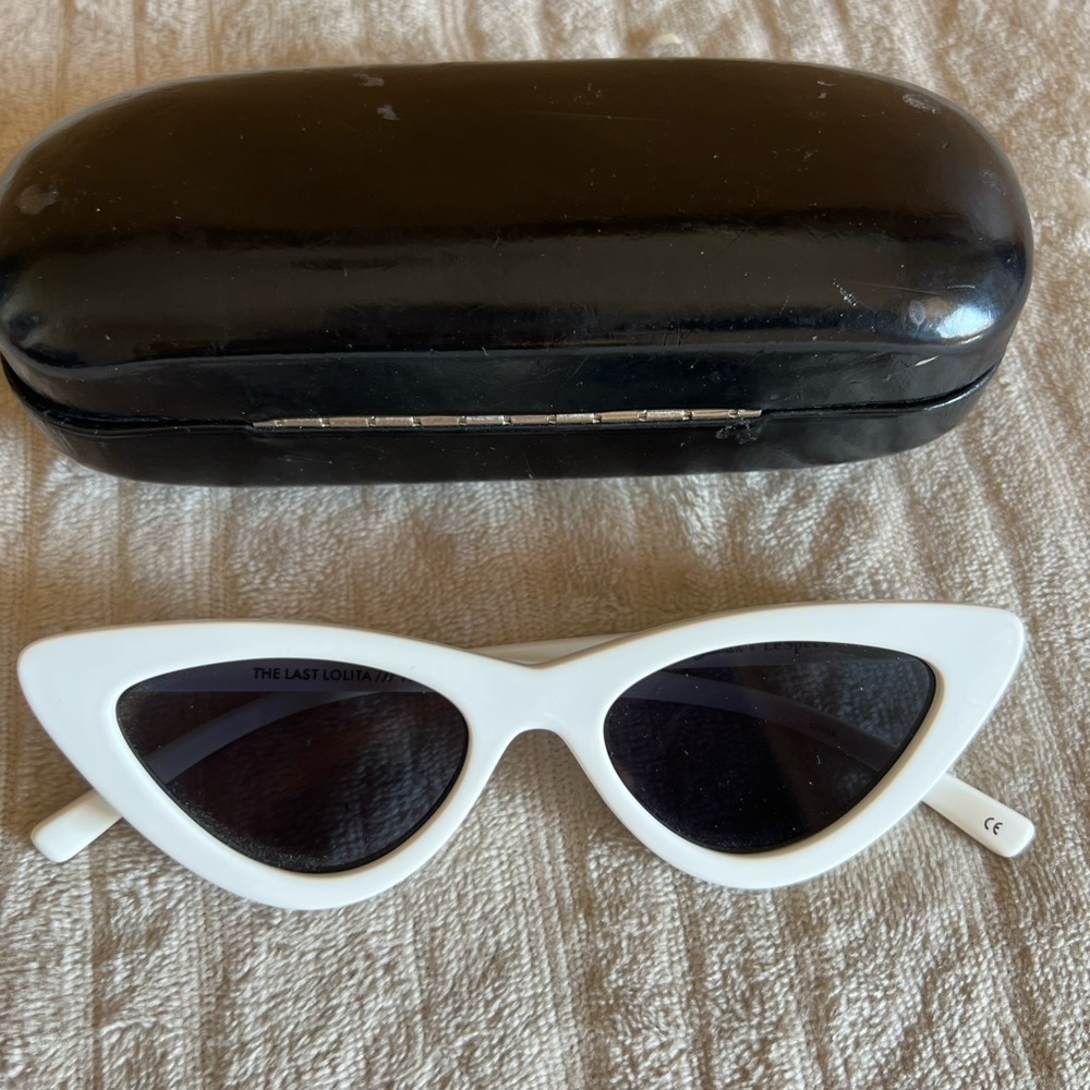 The Last Lolita Sunglasses
by Adam Selman X Le Specs - Picture 10 of 10